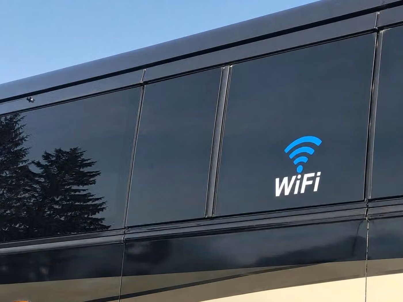 goleta 18 passenger minibus wifi