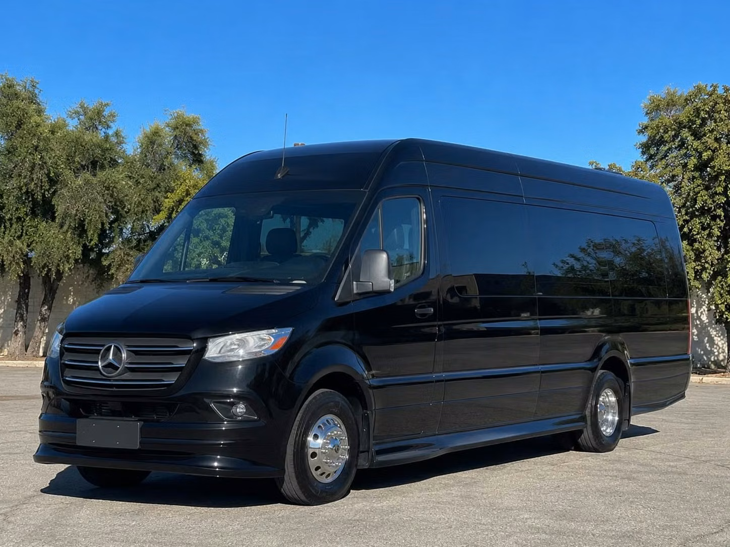 goleta bus rental options for every group size