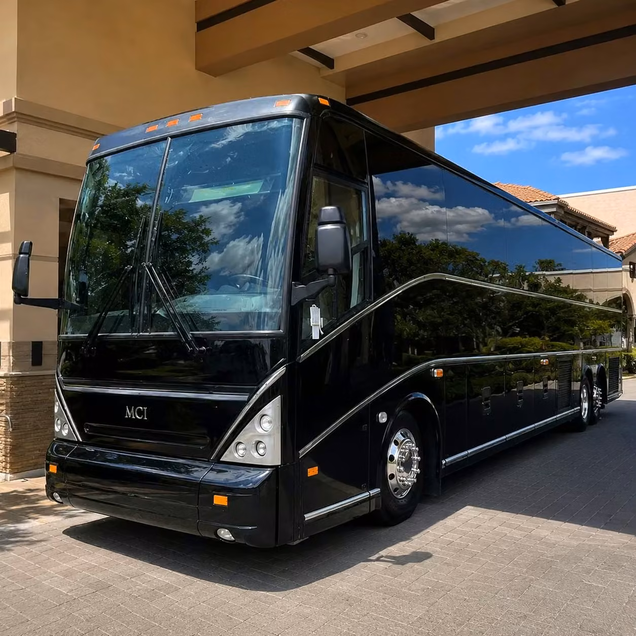goleta winery tour brewery crawl and food festival bus rentals